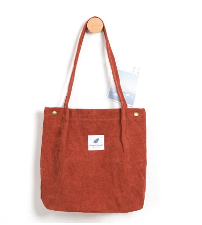 Trendy corduroy schoudertas voor dames, voegt een casual touch toe aan je outfit.