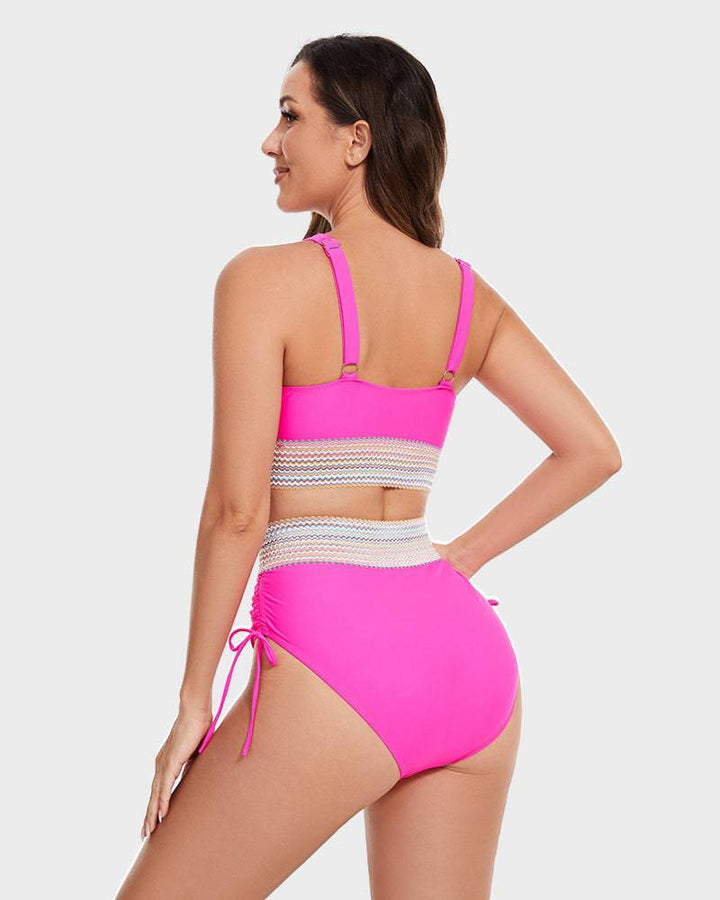 Stijlvolle badmode: corrigerende bikini set met hoge taille broekje en trendy kleurblok top dames.