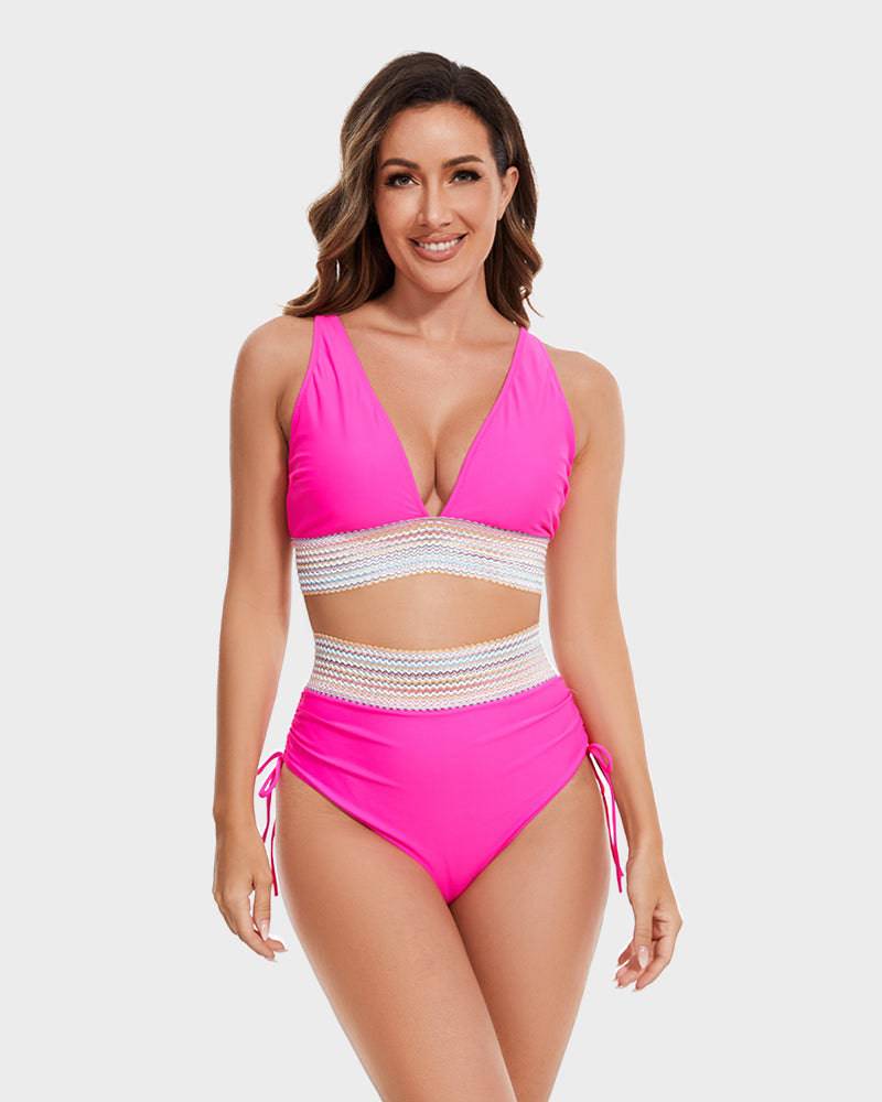 Flatterende hoge taille bikini dames, corrigerend effect, modern kleurblok design voor de zomer.