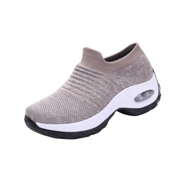 Dames Emmie sneakers met orthopedische zool. Ademende, modieuze schoenen voor dagelijks comfort.