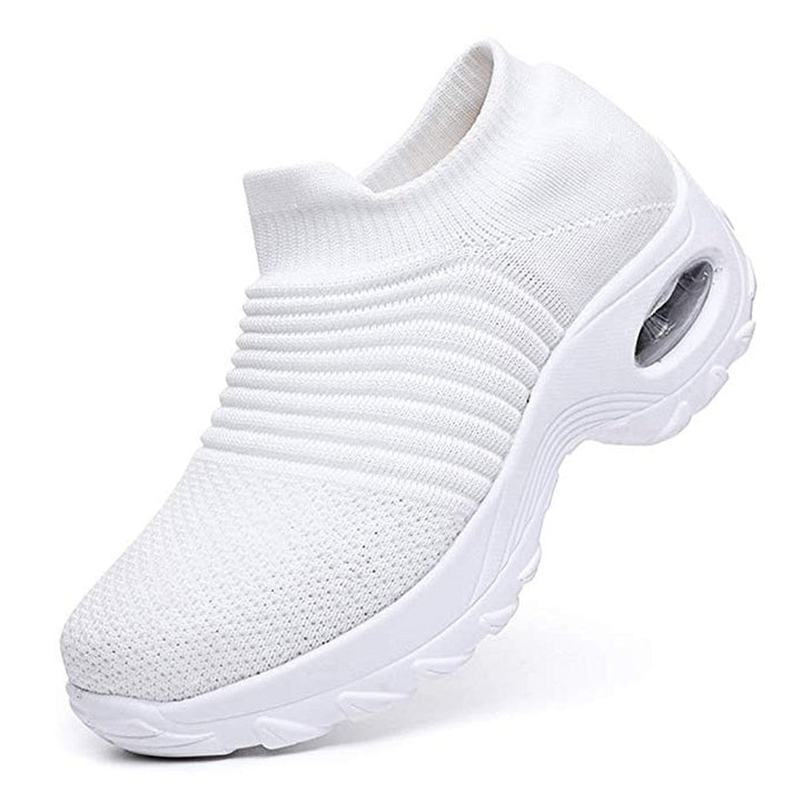 Ademende Emmie damessneakers, met orthopedische zool voor langdurig draagcomfort en stijlvol uiterlijk.