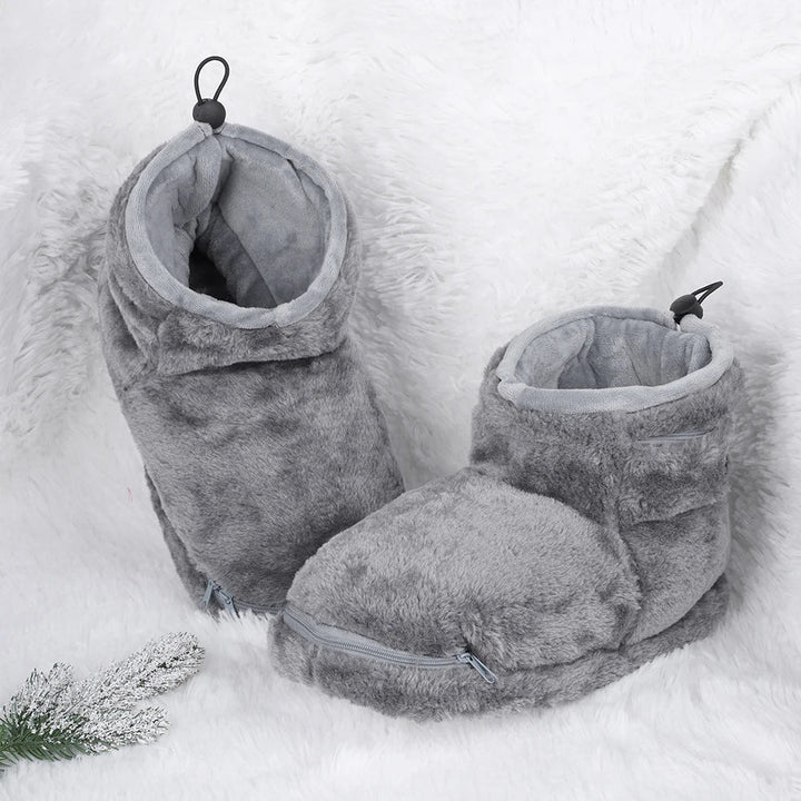 Zachte pluche elektrische pantoffels WarmFeet voor binnen. USB verwarmd voor heerlijk warme winteravonden.