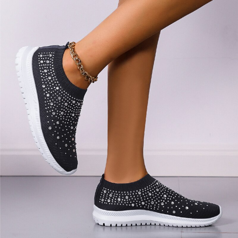 Moderne FreshSneaks™ damessneakers, ademend, met stevige zool voor dagelijks gebruik en goede ondersteuning.