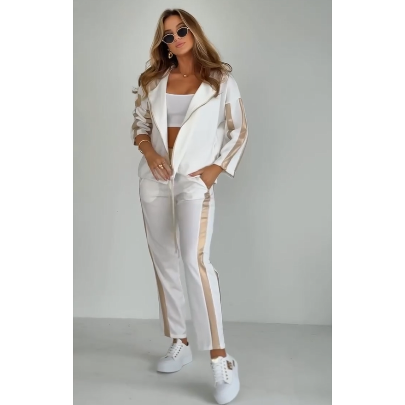 Dames gestreept trainingspak met capuchon, comfortabel voor casual loungewear.