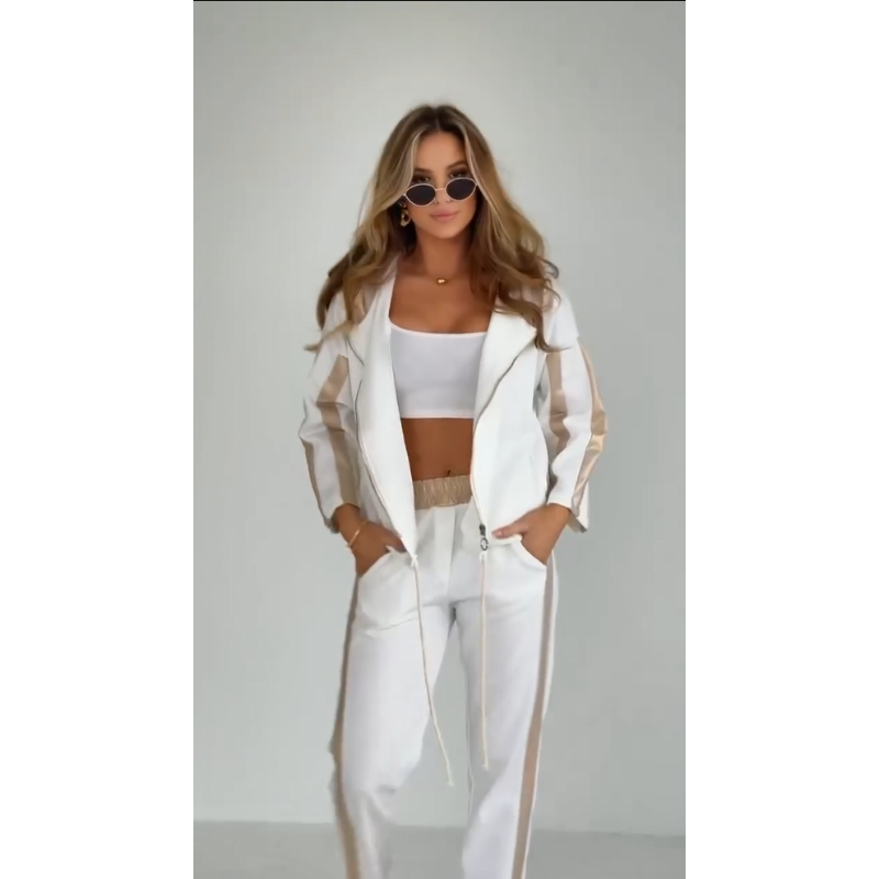 Sportief gestreept trainingspak dames, met capuchon en taillenband voor een casual look.