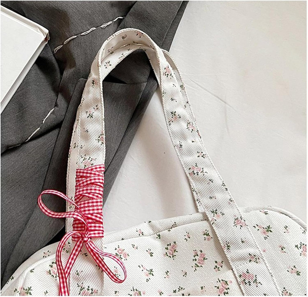 Stijlvolle canvas duffeltas met lintenaccent voor dames, de perfecte reistas voor elke trip.