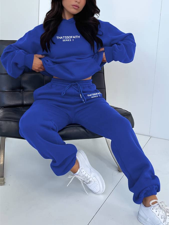 Complete Harper dames sweatpak set, perfect voor casual comfort. Warme joggingbroek en hoodie van polyester.