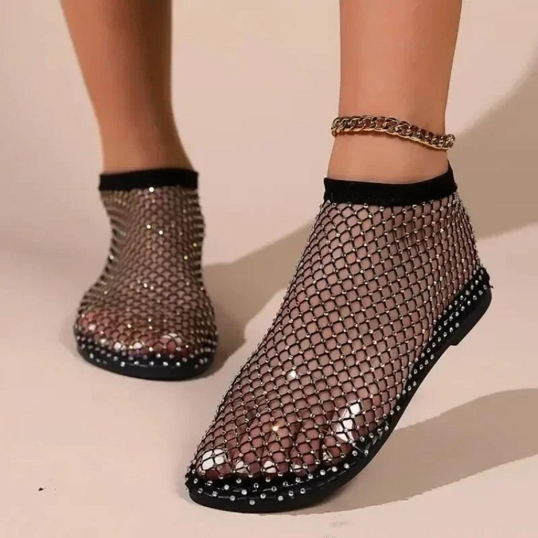 Stijlvolle Lyra ballerina's voor dames. Elegante glanzende schoenen met comfortabele pasvorm en antislipzool.