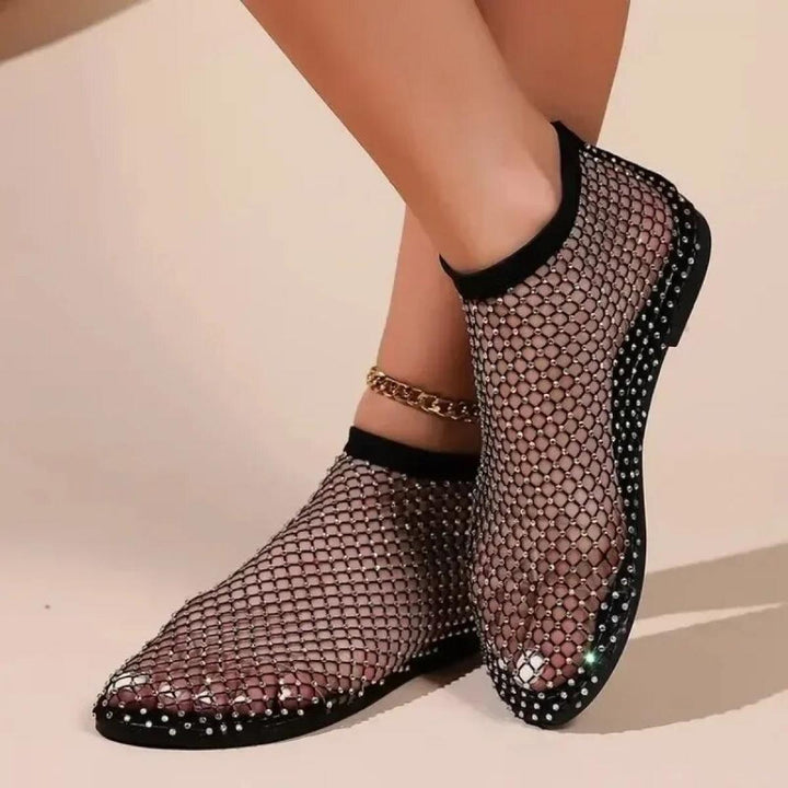 Lyra dames ballerina's: glanzende, comfortabele en stijlvolle flats. Perfecte vrouwenschoenen met antislipzool.