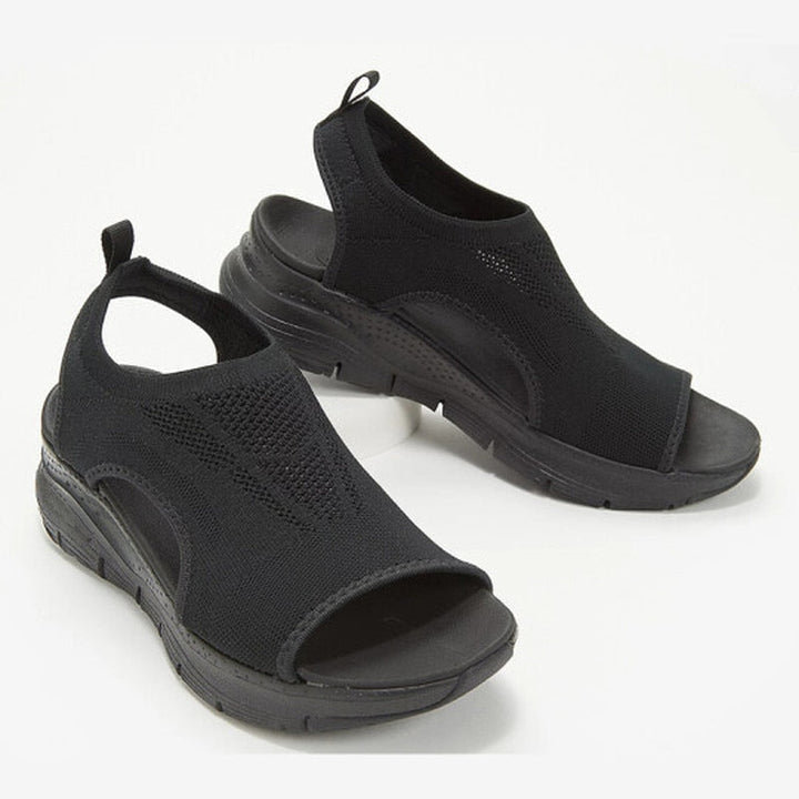 Veelzijdige NiceFeet dames sandalen, lichtgewicht orthopedisch ontwerp met antislip zool voor de zomer.