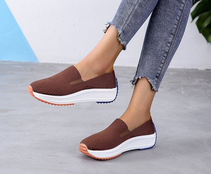 Casual dames gezondheidsschoenen, ergonomisch ontworpen voor optimaal voetcomfort en stijl.