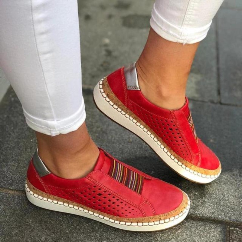 Comfortabele orthopedische wandelschoenen voor dames, optimale ondersteuning en stijl voor actieve dagen.