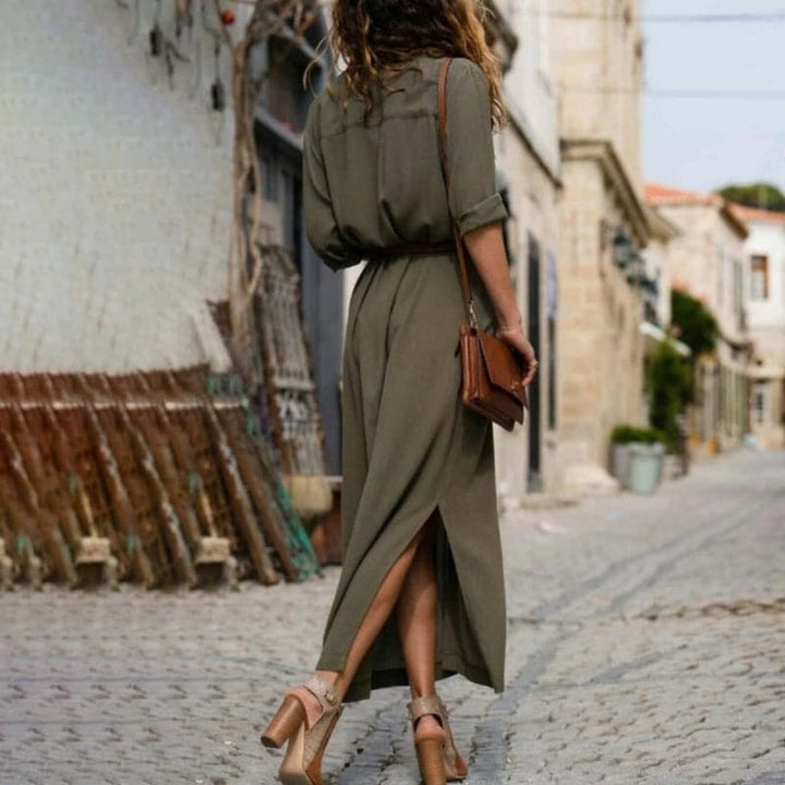 Zakelijke dames midijurk met riem, een chique overhemdjurk die zowel elegant als comfortabel is.