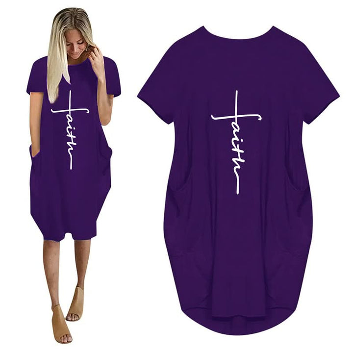 Veelzijdige Faith dames oversized T-shirtjurk met 3D letterprint en zakken, een comfortabele casual optie.