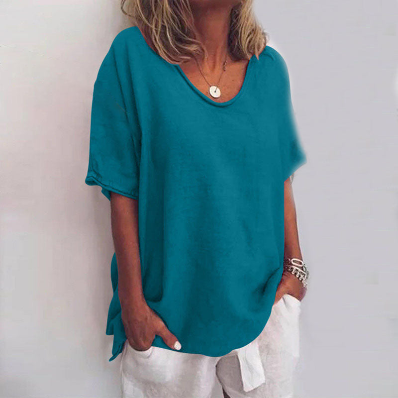 Veelzijdig dames T-shirt, oversized met V-hals, comfortabel en trendy voor dagelijkse zomerse mode.