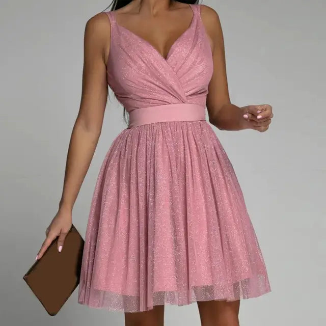 Dames pailletten feestjurk Seraphina, ideaal voor een speciale gelegenheid, vol glamour en elegantie.