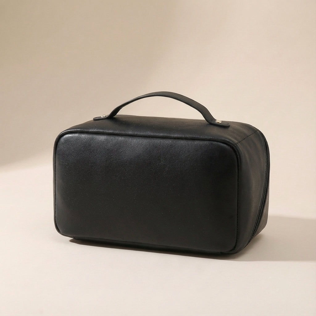 Bruine vierkante beautycase voor dames, ruime cosmetica opberger en handige make-up reistas.
