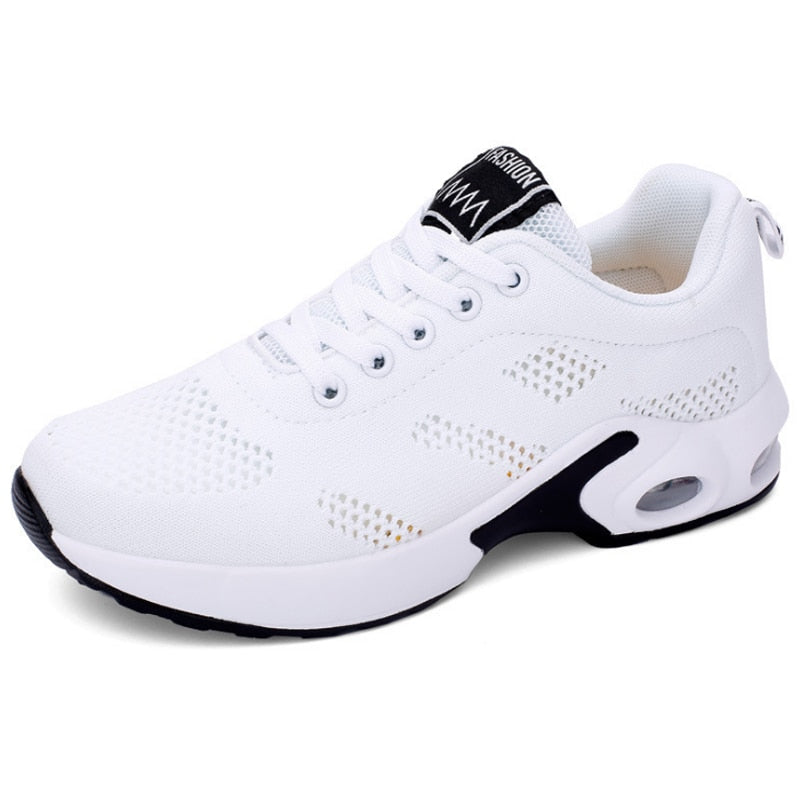 Trendy RunnyShoes™ dames sneakers, perfect voor sportieve vrouwen, comfortabel en stijlvol.