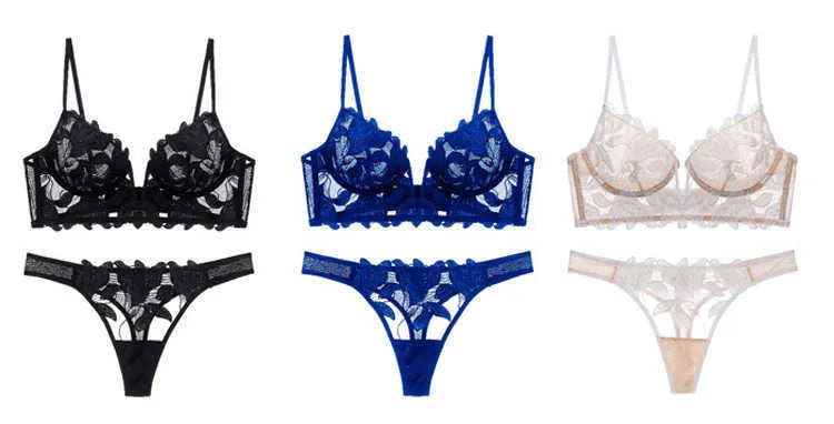 Dames fashion ondergoed met push-up effect en diepe V-hals, gemaakt van sexy Franse kant.