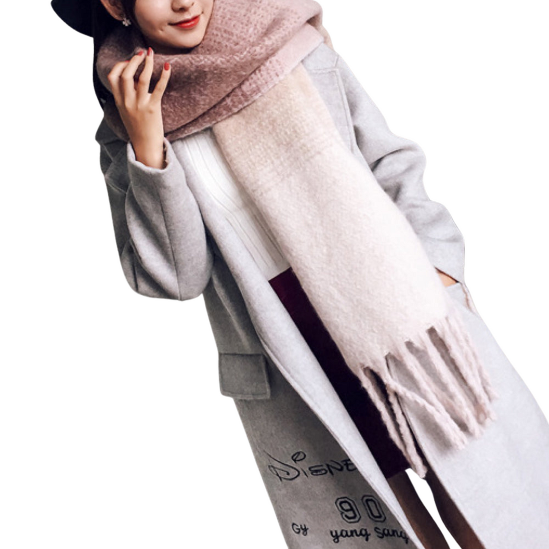 Hoogwaardige MargarietsScarf voor dames. Een warm en stijlvol accessoire dat elke vrouwelijke garderobe verrijkt.