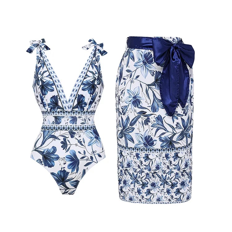 Dames badpakset met flatterende rok, comfortabele en modieuze zwemkleding.