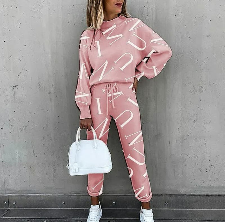 Trendy SummerFit™ dames trainingspak, stijlvolle en sportieve set voor moderne vrouwen.