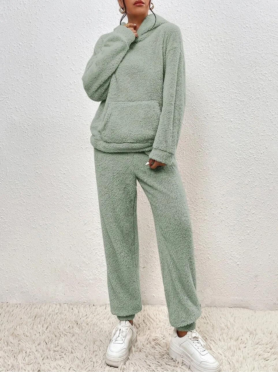 Teddy loungewear set voor dames, met capuchon, comfortabel en warm.