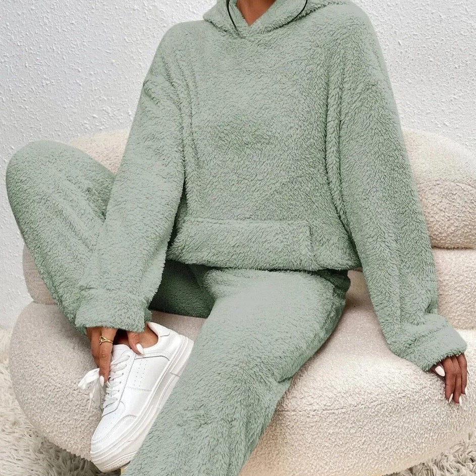 Comfortabel Lana teddy huispak voor dames, ideaal als loungewear.