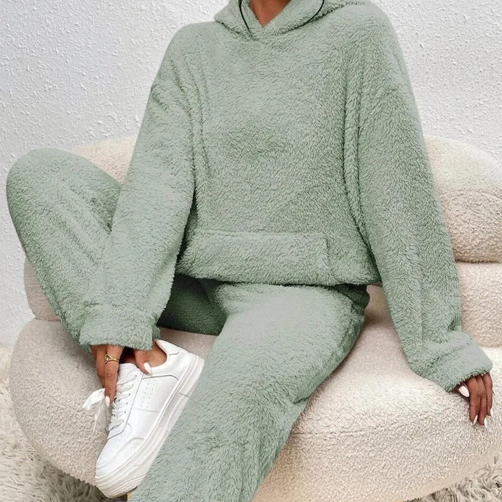 Comfortabel Lana teddy huispak voor dames, ideaal als loungewear.