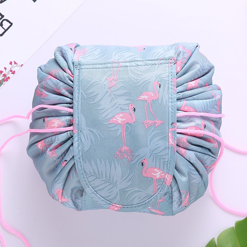 Handige beauty organizer tas met trekkoord, snel op te ruimen en perfect voor al je cosmetica.