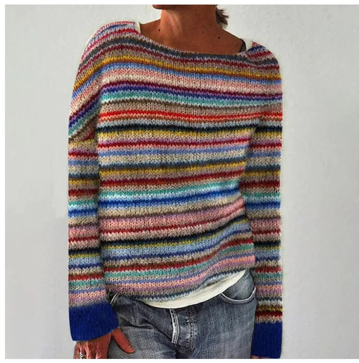 Modieuze dames trui met uniek patroon. Perfect voor een casual, comfortabele vintage stijl in de herfst.