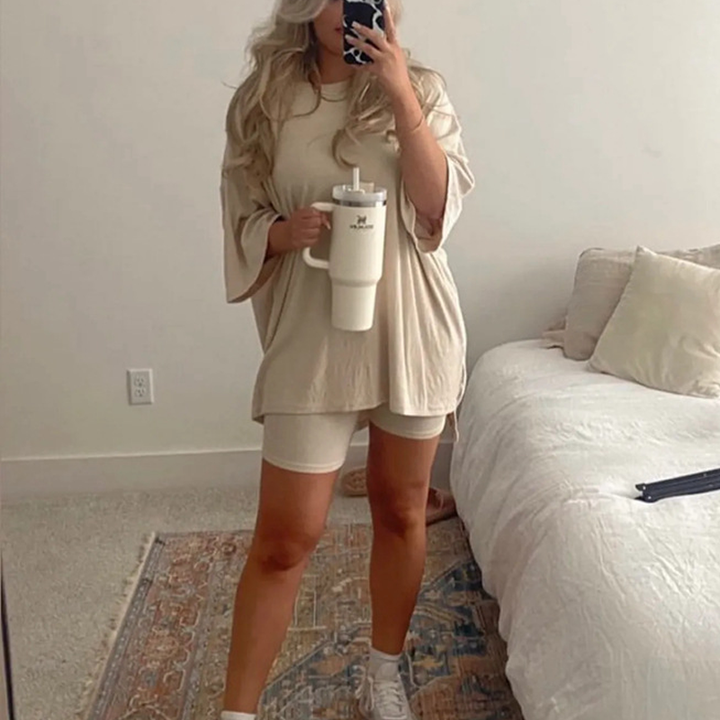 Elegant dames home wear Fenja: zachte broek en bijpassende top voor ultiem draagcomfort.