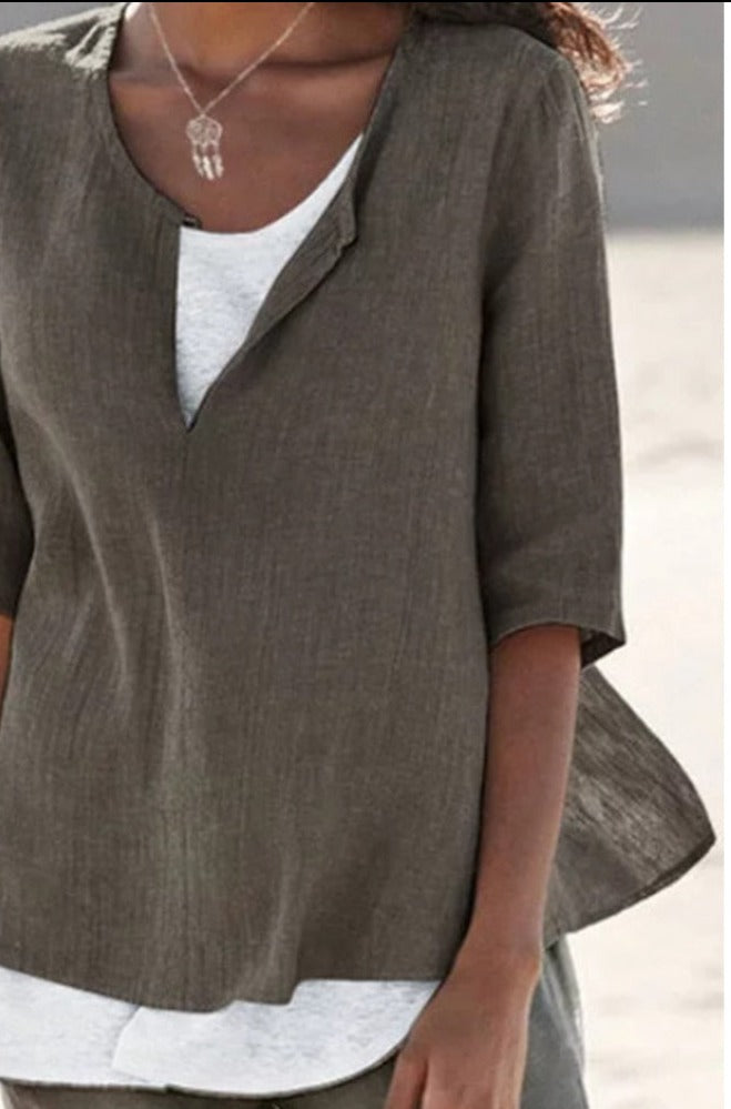 VeeTee™ dames V-hals shirt, comfortabele en stijlvolle top, veelzijdig voor diverse casual looks.