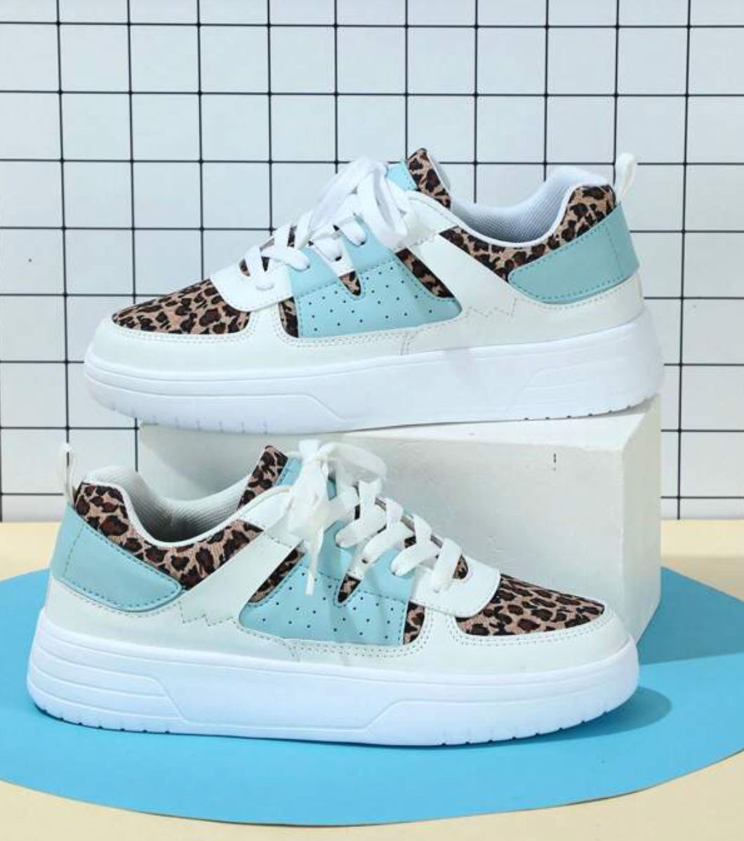 Sportieve Valeen dames sneakers; de perfecte keuze voor comfortabel lopen en dagelijks gebruik.