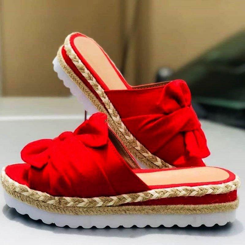 Chique dames sandalen met vlindermotief en rits, modieuze slipper voor zomerse dagen.