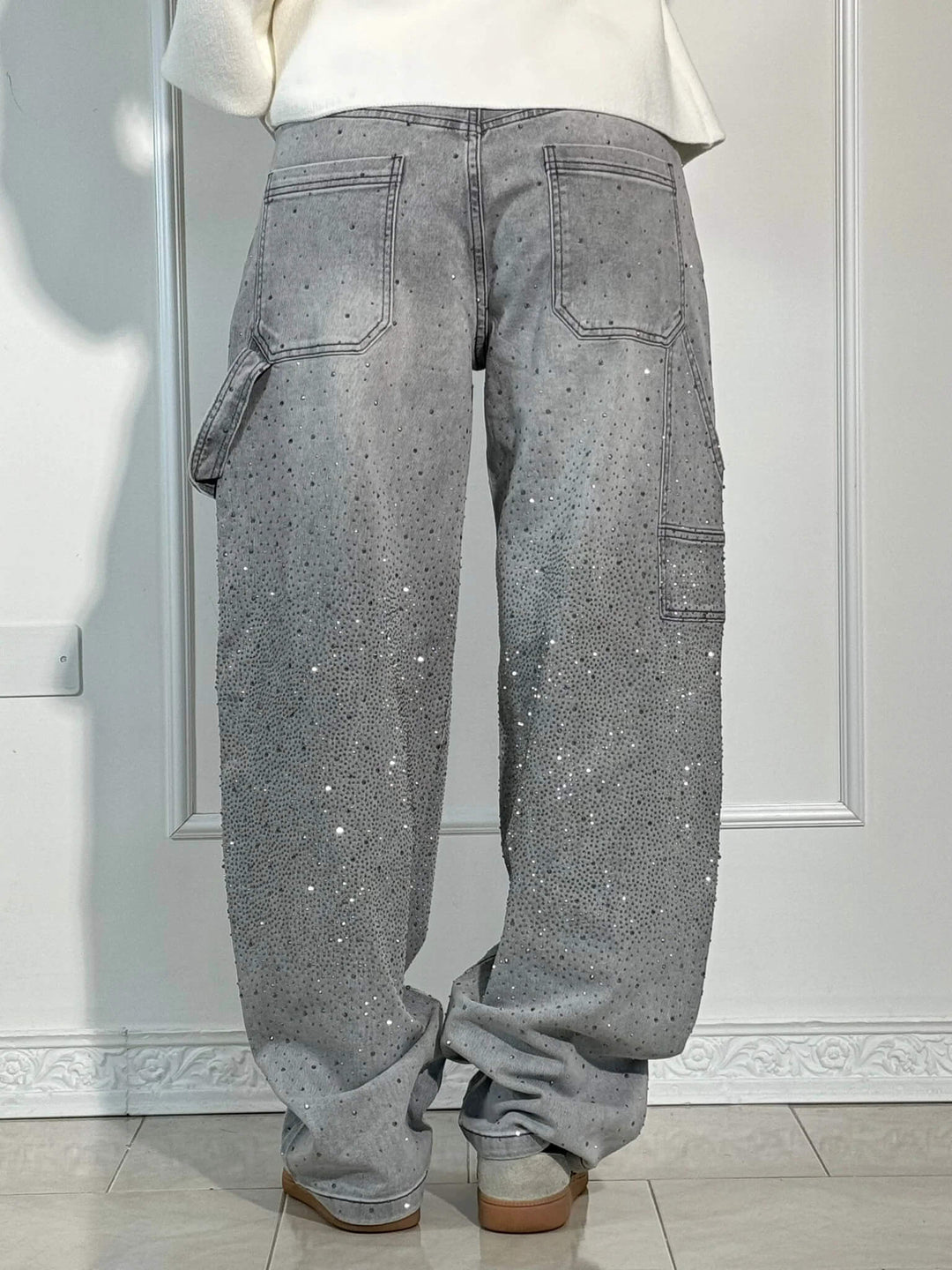 Glanzende strass dames wideleg jeans, perfect voor een trendy en ontspannen stijl.