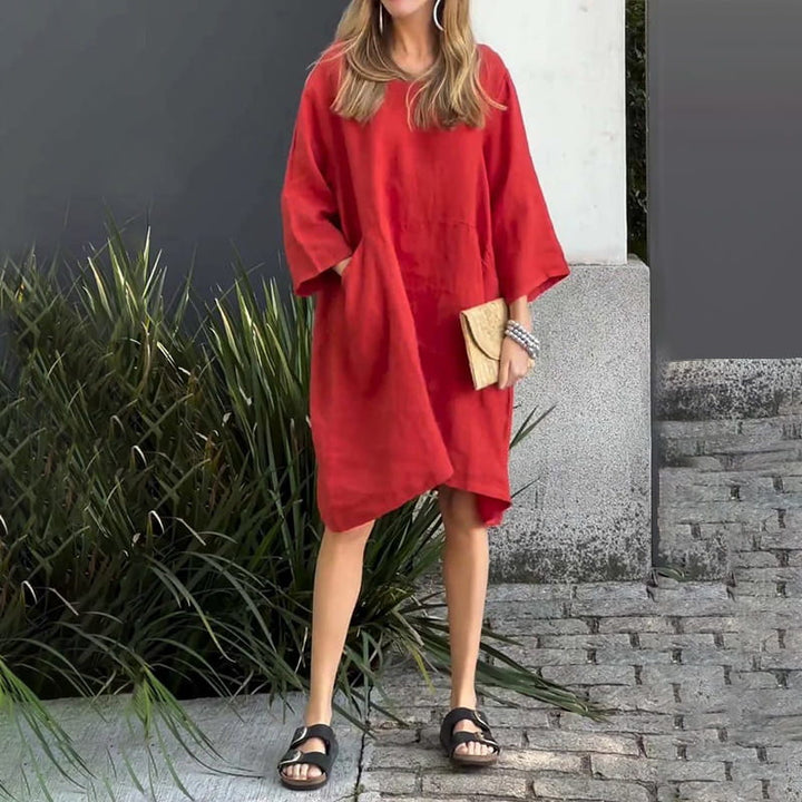 Comfortabele Malia zomerjurk in losvallend model, geschikt voor grote maten en een casual uitstraling.