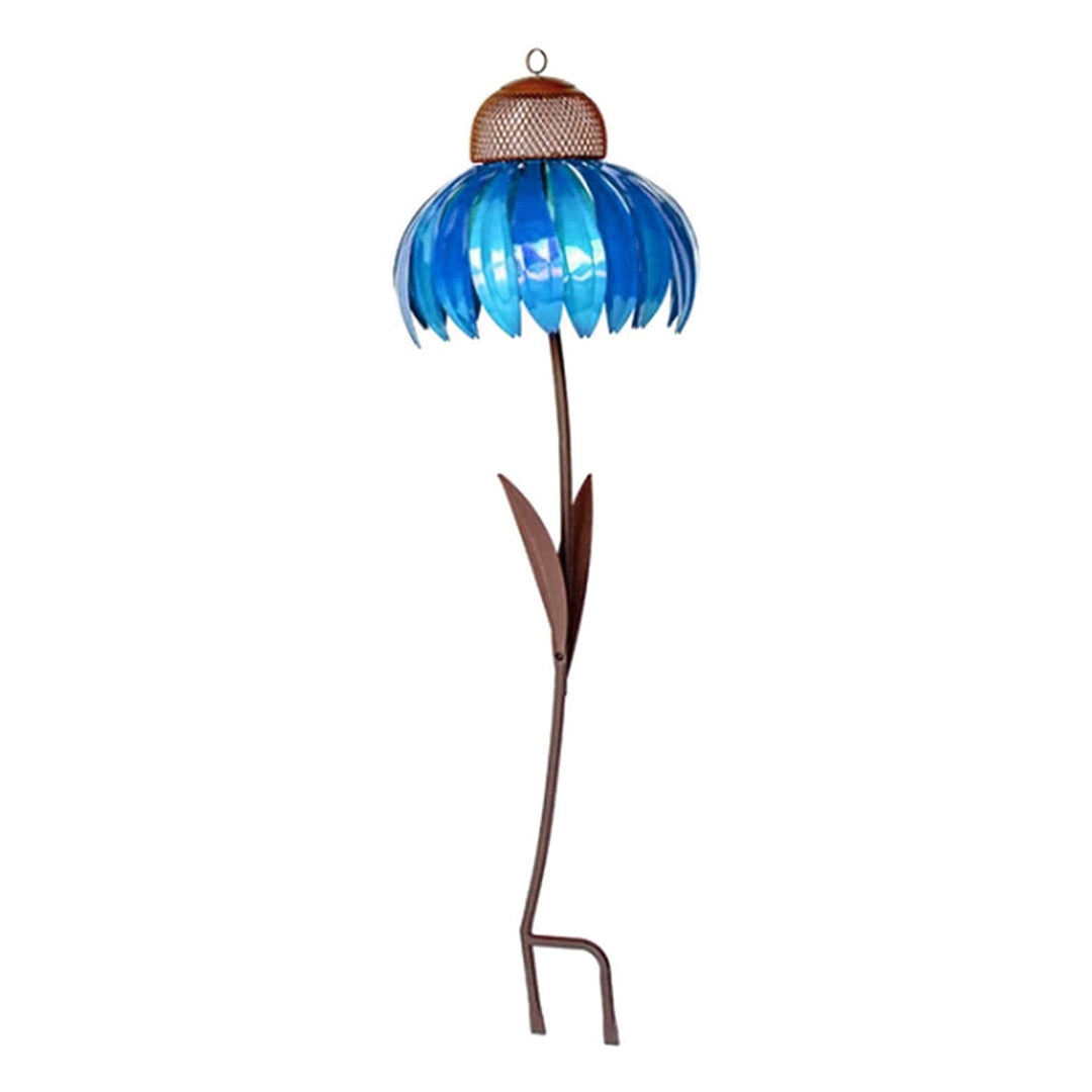 Vogelvoederhuisje met bloemdesign, een chique tuinaccessoire van metaal voor een levendige tuin.