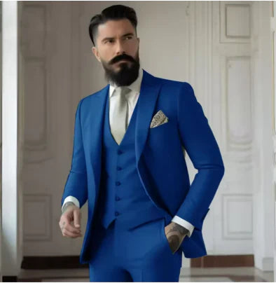 Driedelig Slim Fit Trouwkostuum voor heren, elegant, in grijs, bestaande uit colbert, pantalon en gilet.