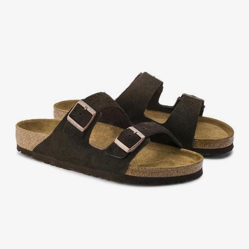 Donkerbruine orthopedische kurksandalen, ergonomisch en comfortabel voor optimale voetondersteuning.
