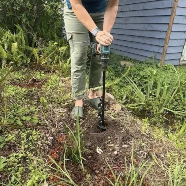 Efficiënte tuinboor voor snel en moeiteloos gaten graven in diverse tuinbodems en aarde.