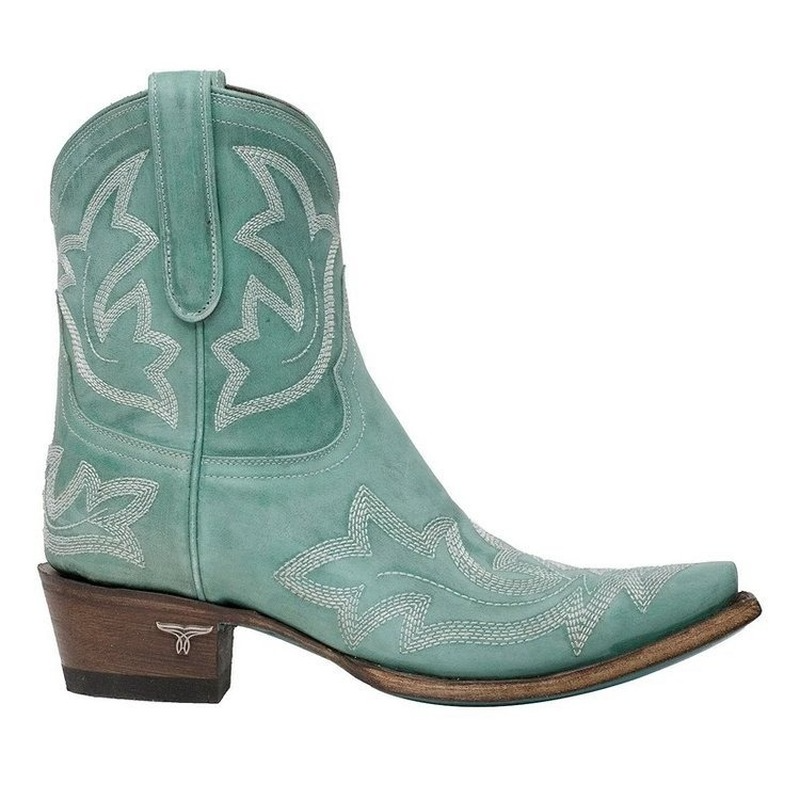 Elegante geborduurde leren cowboylaarzen voor dames, perfecte westernlook; verkrijgbaar in verschillende kleuren.