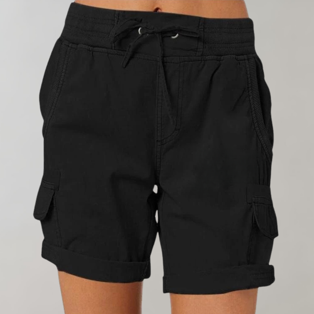 Elegante dames high-waist shorts in kaki, ademend en veelzijdig, perfect voor zomerse elegantie en comfort.