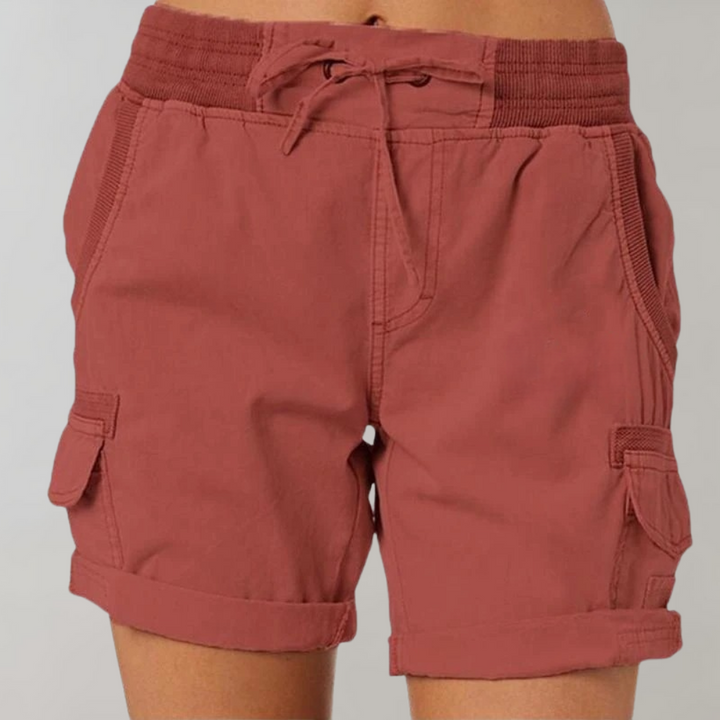 Elegante dames high-waist shorts in kaki, ademend en veelzijdig, perfect voor zomerse elegantie en comfort.
