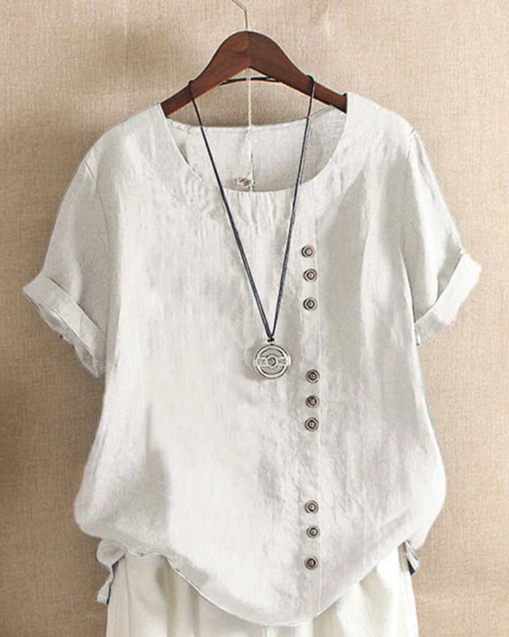 Elegante damesblouse met korte mouwen in hemelsblauw met knoopsluiting en ronde hals, comfortabel en stijlvol voor elke gelegenheid