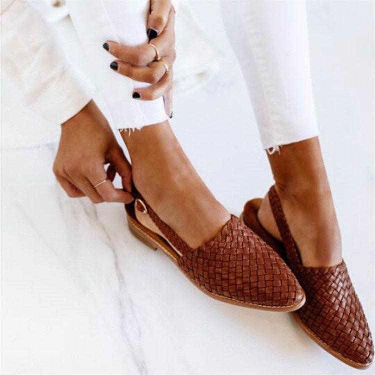 Elegante dames sandalen, gesloten teen, geweven patroon, slingback, stijlvol en comfortabel in discrete geweven look