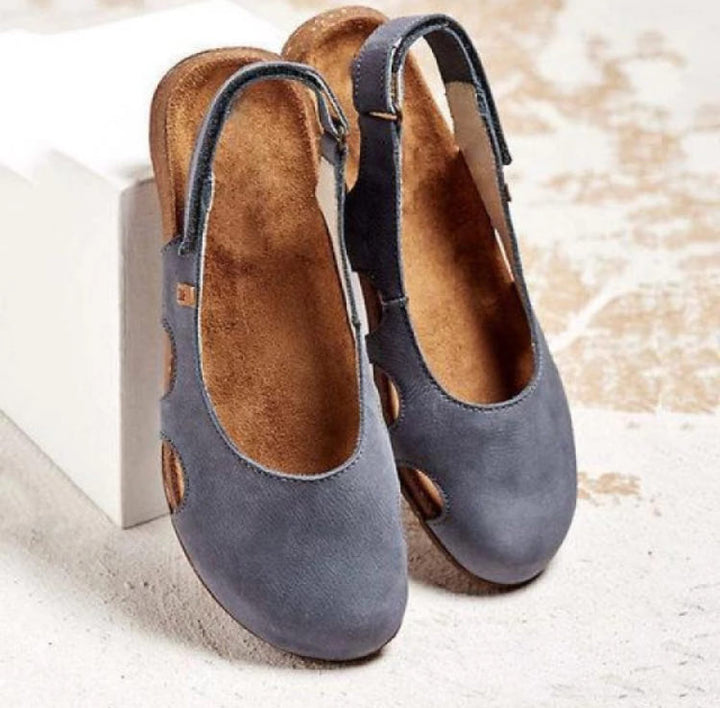Beige dames sandalen, veelzijdig en stijlvol. Goed te combineren met verschillende outfits.