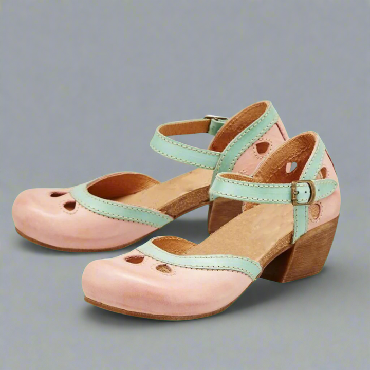 Elegante dames sandalen met blokhak, gevoerd voetbed, in blauw, geel, groen, roze, rood. Perfect voor zomeroutfits.