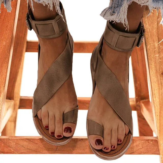 Elegante dames sandalen met orthopedische ondersteuning, modern design, lichtgewicht, ademend en flexibel.