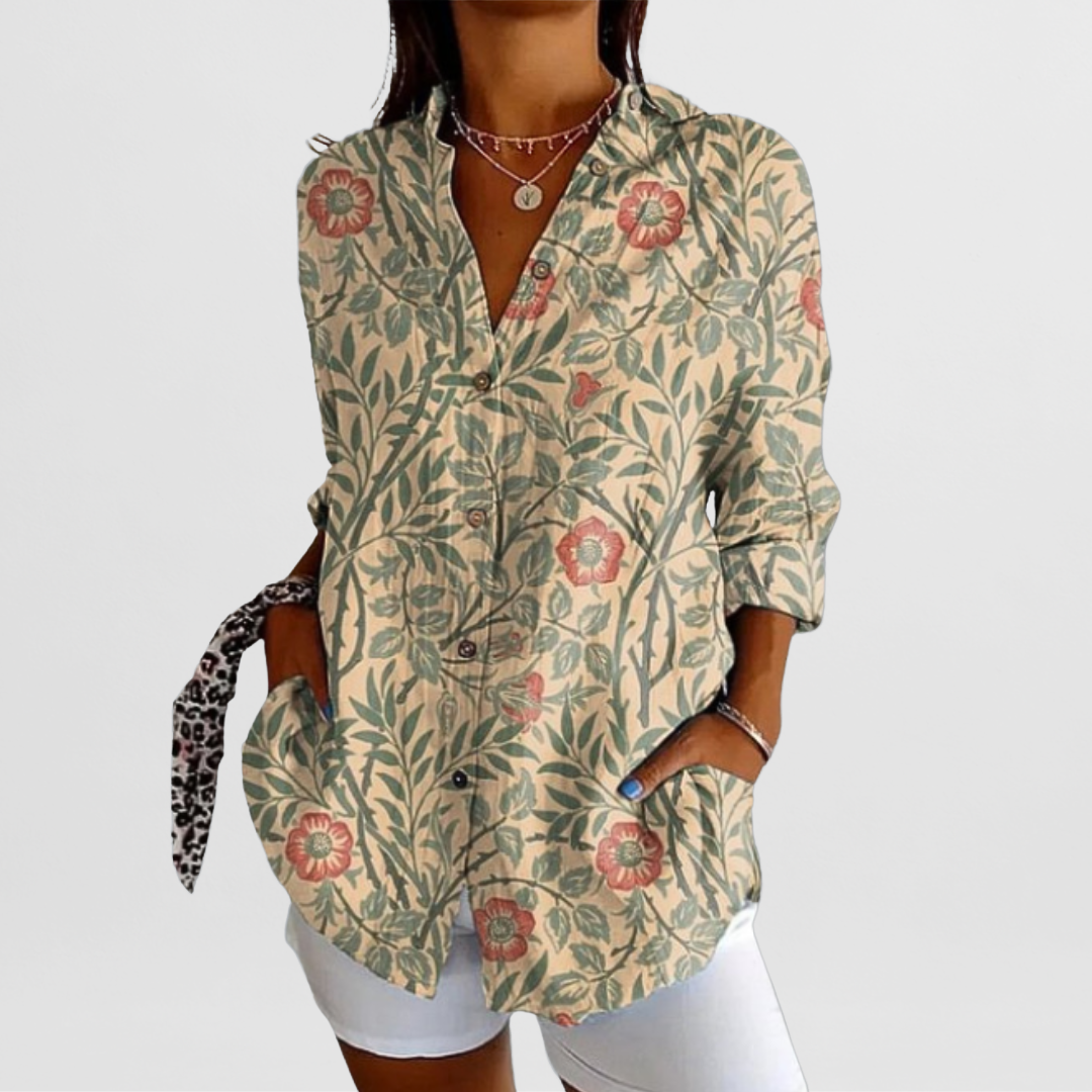 Elegante damesblouse, lichtblauw, gemaakt van premium katoen, veelzijdig voor kantoor en dagelijks gebruik, kreukvrij en chic.